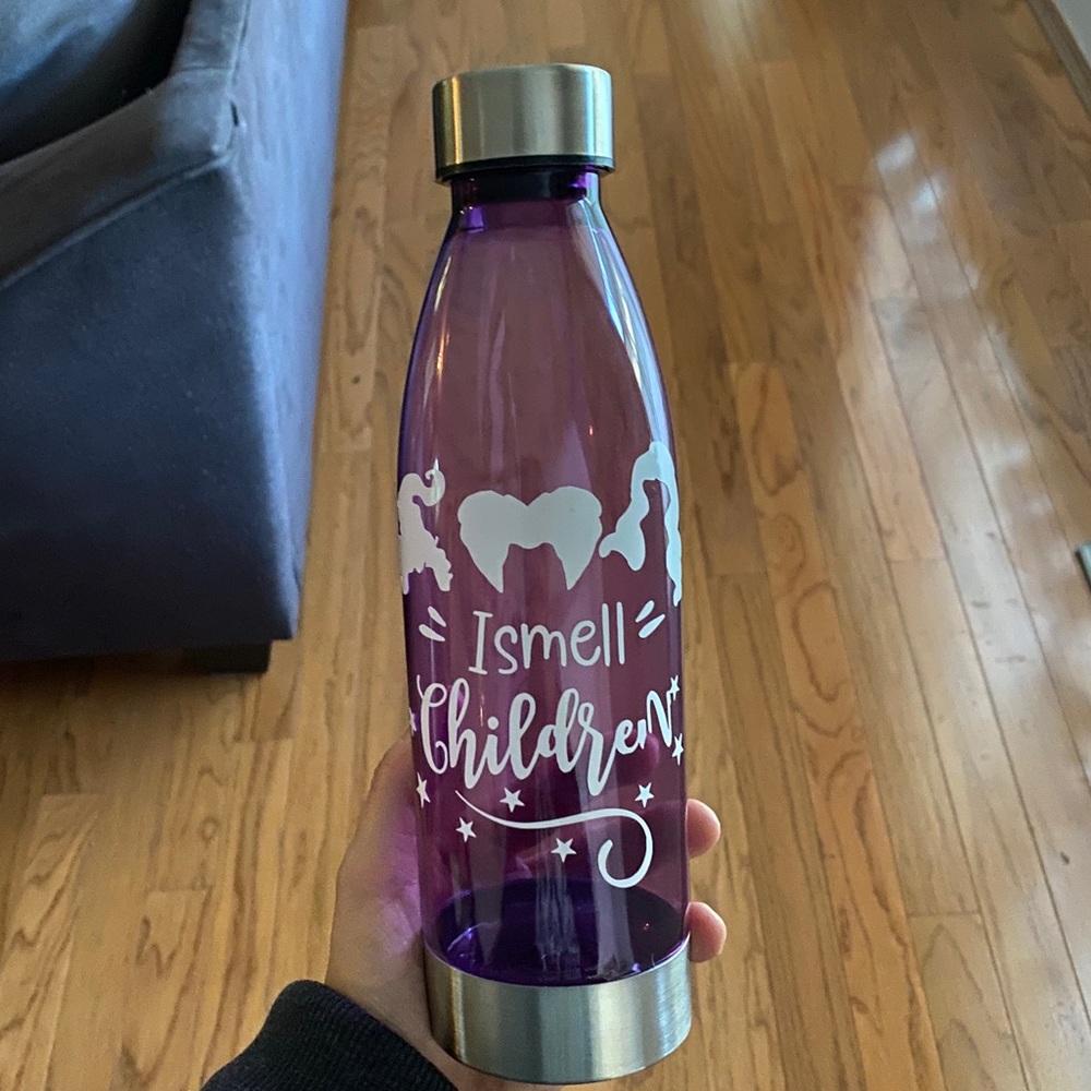 Hocus pocus water bottle